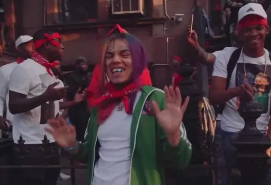 6ix9ine's "Gummo" meme card