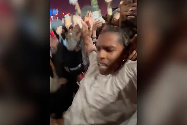 Carte meme A$AP Rocky In The Mosh Pit
