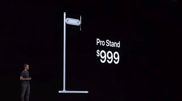 Carte meme Apple Pro Stand $999 Price