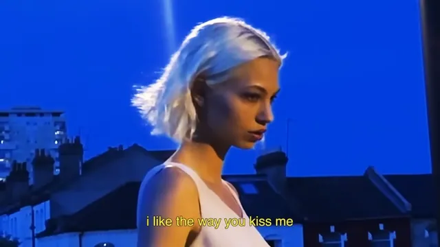 Carte meme Artemas’ "I Like the Way You Kiss Me"