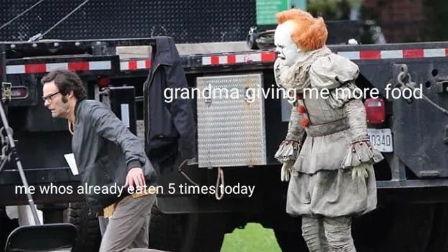 Carte meme Bill Hader Running From Pennywise