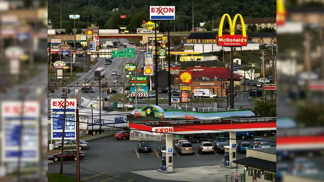 Breezewood, Pennsylvania meme card