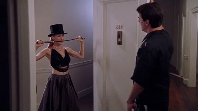 Carte meme Carrie Bradshaw at Big’s Door
