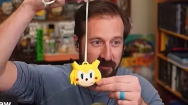 Chris Chan's Sonichu Medallion Curse meme card