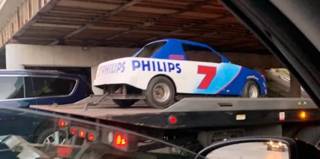Carte meme Cleveland Mini Car Video