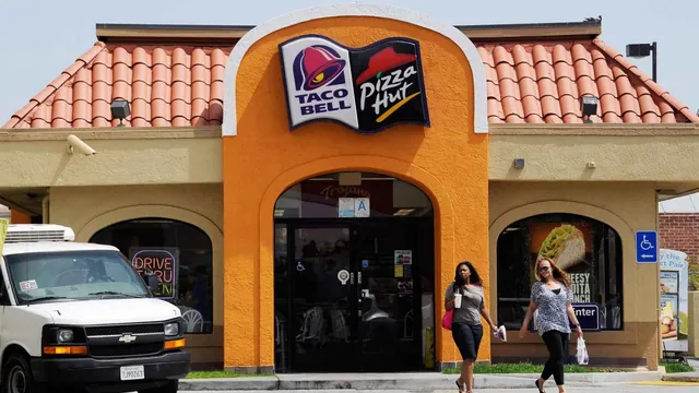 Carte meme Combination Pizza Hut and Taco Bell