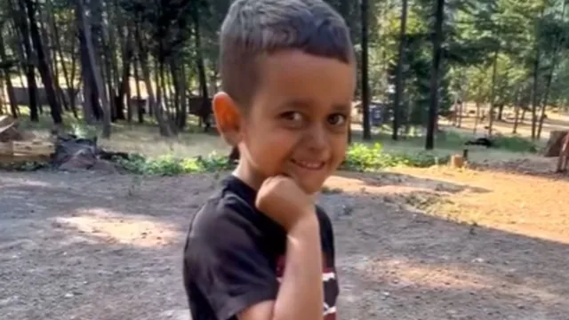 "Come Over, It's a Surprise" Kid meme card