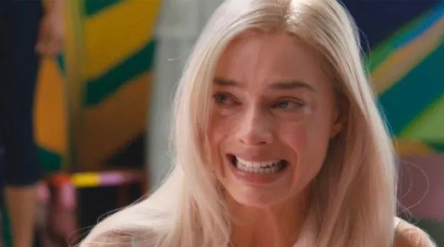 Carte meme Crying Barbie / Margot Robbie Crying