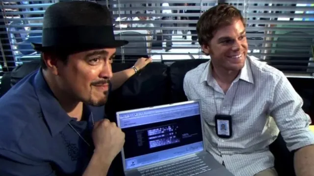 Carte meme Dexter and Angel Batista On a Computer
