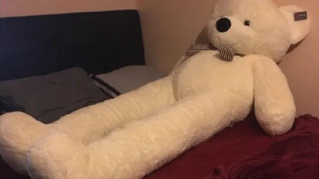 Carte meme Disproportionate Teddy Bear