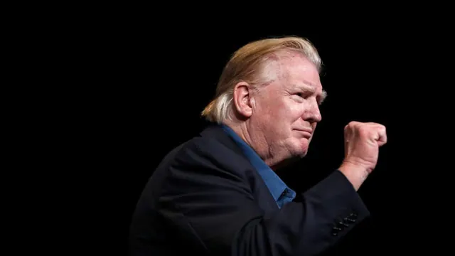Carte meme Donald Trump’s Slicked-Back Hair