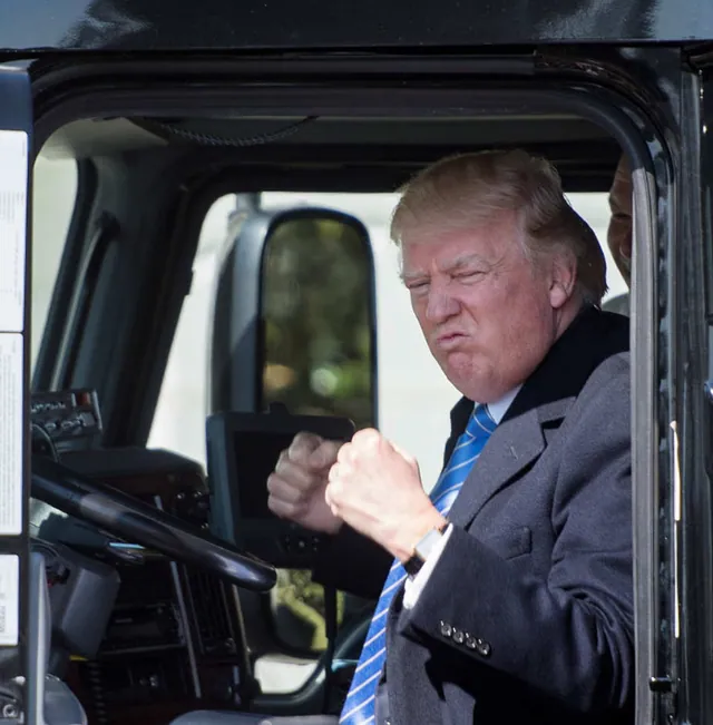 Carte meme Donald Trump’s Truck Photographs