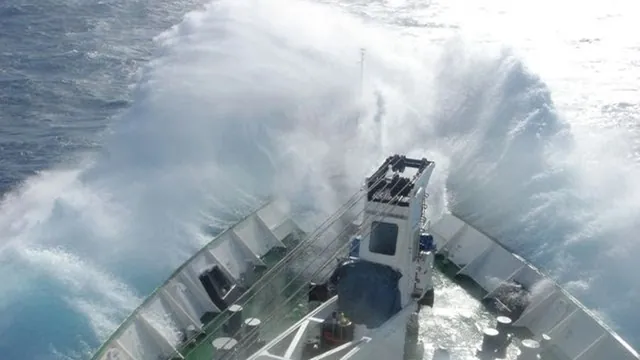 Drake Passage meme card
