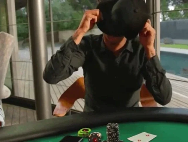 Meme Patrick Bruel beim Pokern