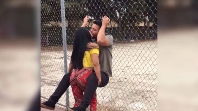 Carte meme Girl Kissing Guy Against Fence