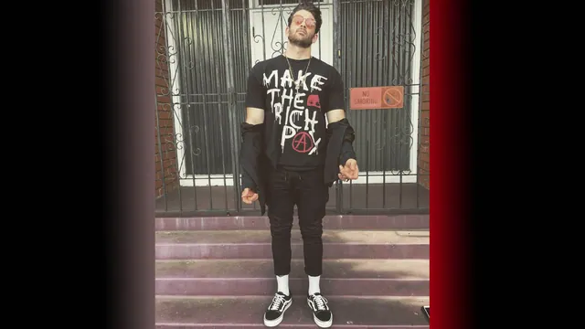 Carte meme Hasan Piker’s "Make the Rich Pay Tax" T-shirt