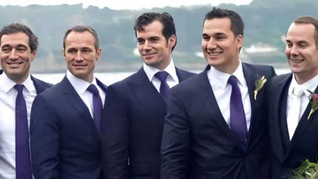 Carte meme Henry Cavill and His Siblings