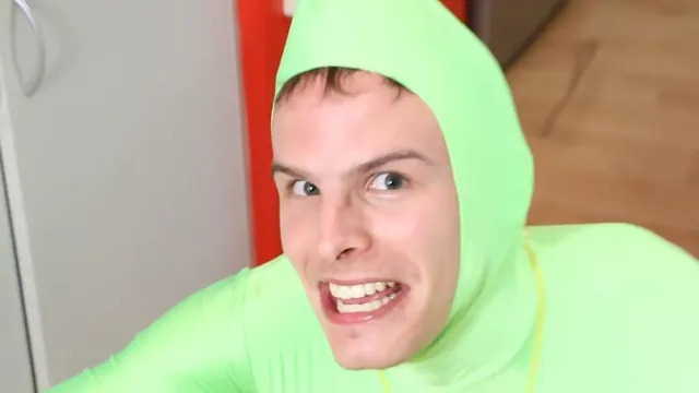 Carte meme iDubbbz’s "I’m Gay"
