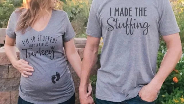 Carte meme « I’m So Stuffed With a Little Turkey » Shirt Parodies