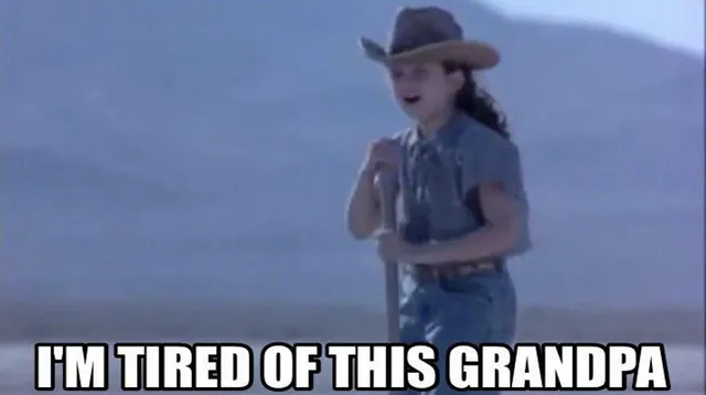 Carte meme I’m Tired Of This Grandpa