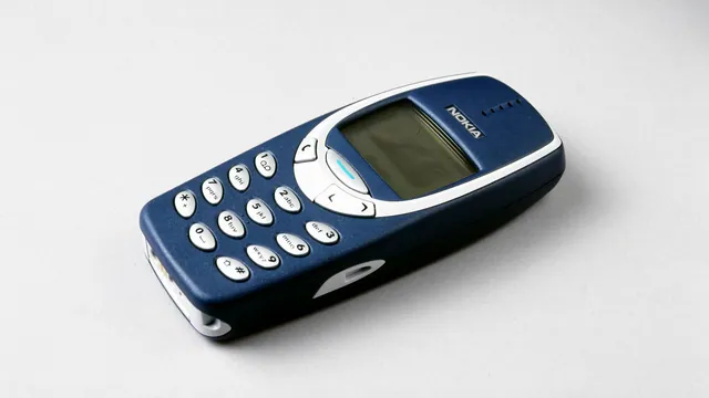 Indestructible Nokia 3310 meme card