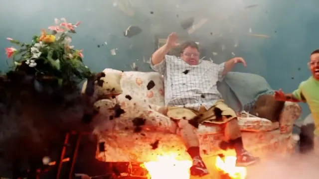 Carte meme Jackass Couch Explosion