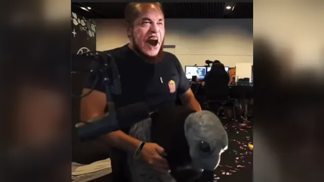 Meme Le GIF