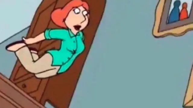 Carte meme Lois Falling Down Stairs