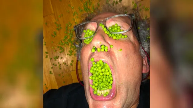 Man With Peas In Mouth / Peas'd To Meet You meme card