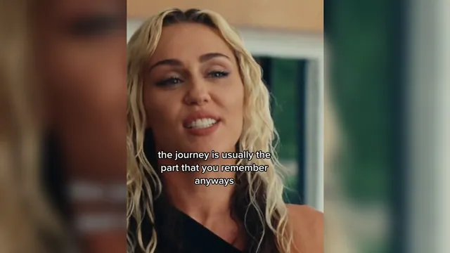 Carte meme Miley Cyrus’ Voice