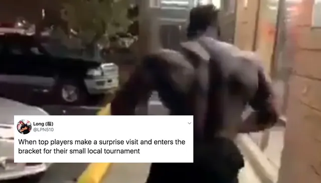 Carte meme Muscular Man Entering Restaurant