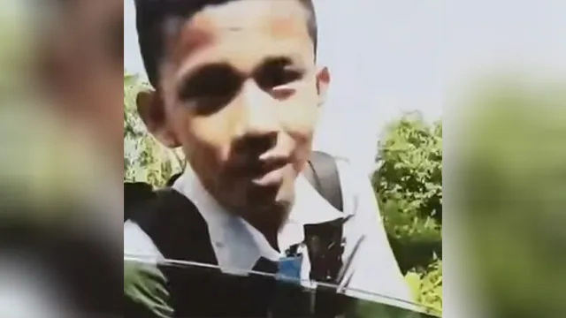 Nggak Bisa Bahasa Enggres / Can't Speak English meme card