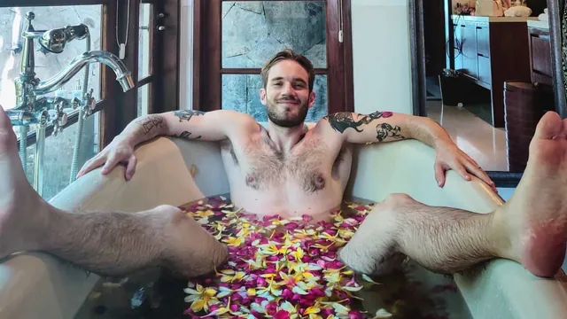 Carte meme PewDiePie In a Bathtub