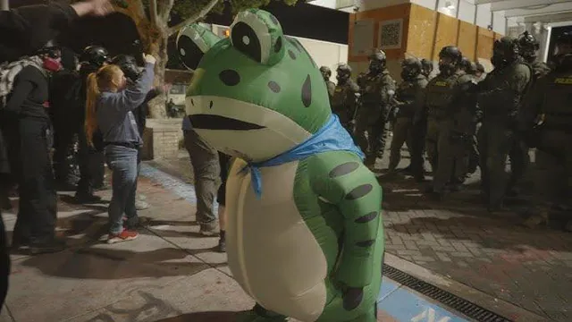 Portland Frog meme card