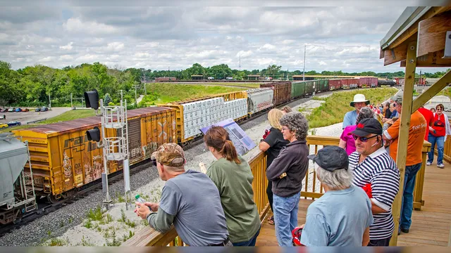 Railfans / Trainspotters meme card
