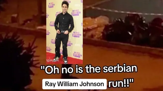 Carte meme Ray William Johnson vs. Serbian Dancing Lady
