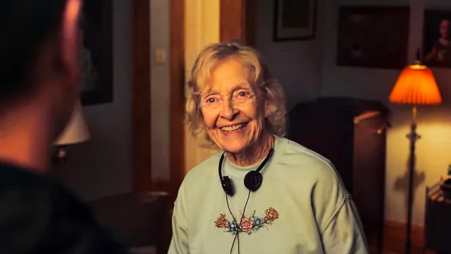 Carte meme Ruth Smiling / Old Woman From Widow’s Bay