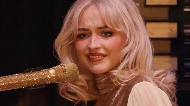 Sabrina Carpenter Yodeling / Zaghrouta Reaction meme card