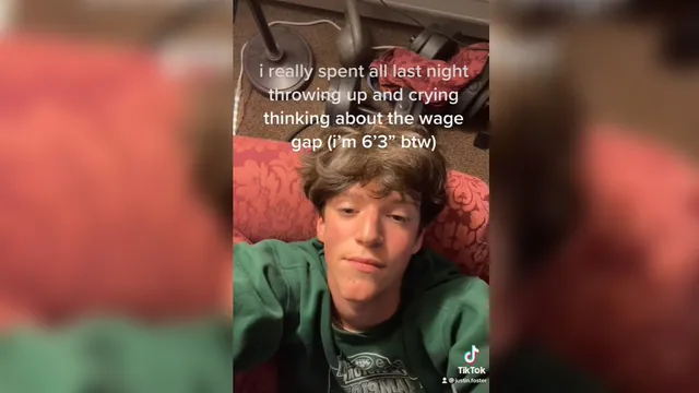 Carte meme Spent All Last Night Crying About The Wage Gap (I’m 6’3" BTW)