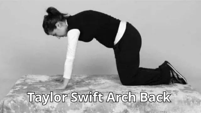 Carte meme Taylor Swift Arch Back