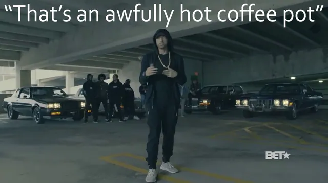 Carte meme That’s An Awfully Hot Coffee Pot