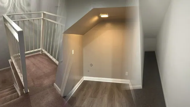 The Cranny Trend / What Would You Do With This Space? meme card