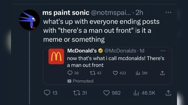 Carte meme There’s a Man Out Front