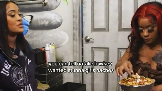 Carte meme Wanted Nachos / Natalie Lowkey Wanted Stunna Girl’s Nachos
