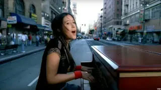 "A Thousand Miles" / Making My Way Downtown meme card, common rarity