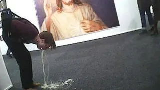 Art Gallery Puking meme card, common rarity