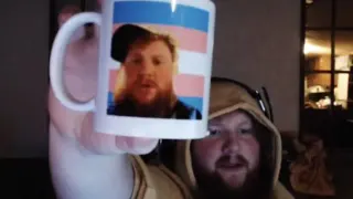 Carte meme CaseOh Showing Trans Pride Flag Mug, rareté commune