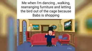 Carte meme Dancing, Walking, Rearranging Furniture, rareté commune