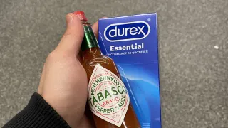 Drake's Hot Sauce meme card, common rarity