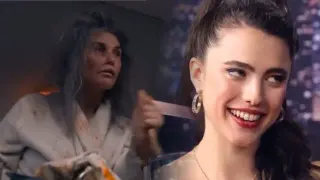 Elisabeth Hating on Sue meme card, common rarity
